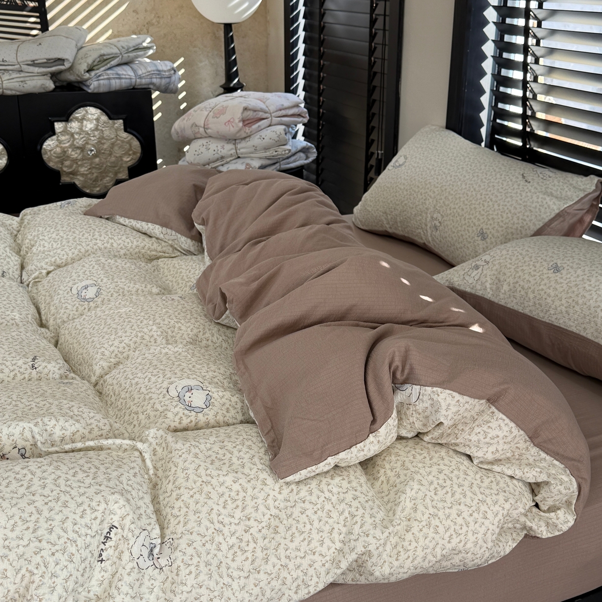 91家纺网 家纺一手货源 找家纺 美丽坊 2026新款韩系沐纱棉印花四件套 丛林喵