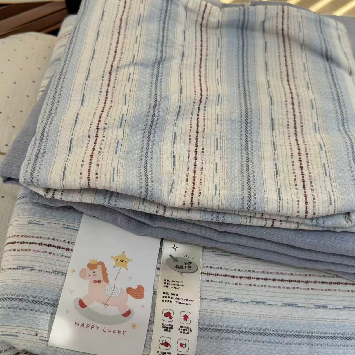 91家纺网 家纺一手货源 找家纺 美丽坊 2026新款韩系沐纱棉印花四件套 海盐纹