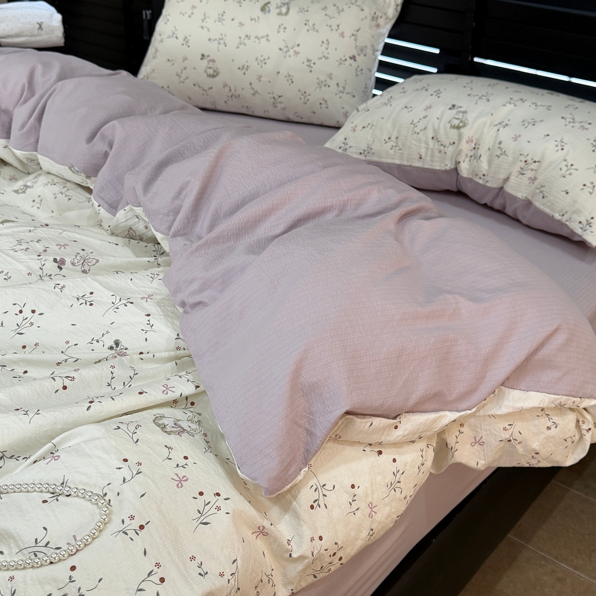 91家纺网 家纺一手货源 找家纺 美丽坊 2026新款韩系沐纱棉印花四件套 花与兔