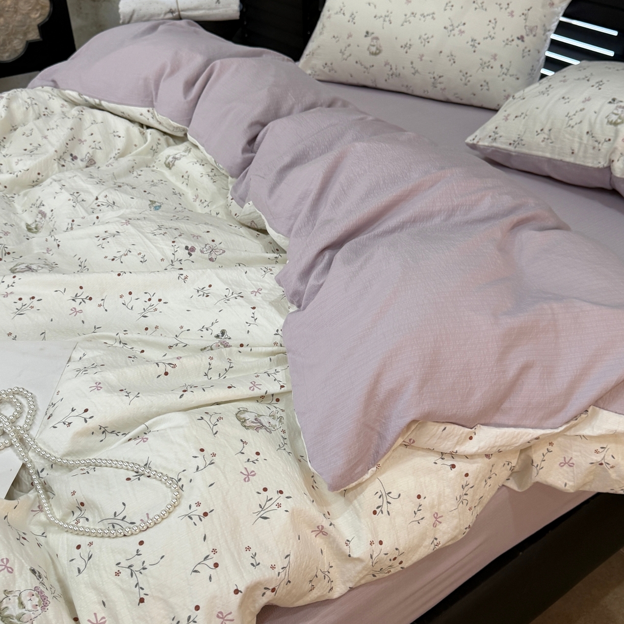 91家纺网 家纺一手货源 找家纺 美丽坊 2026新款韩系沐纱棉印花四件套 花与兔