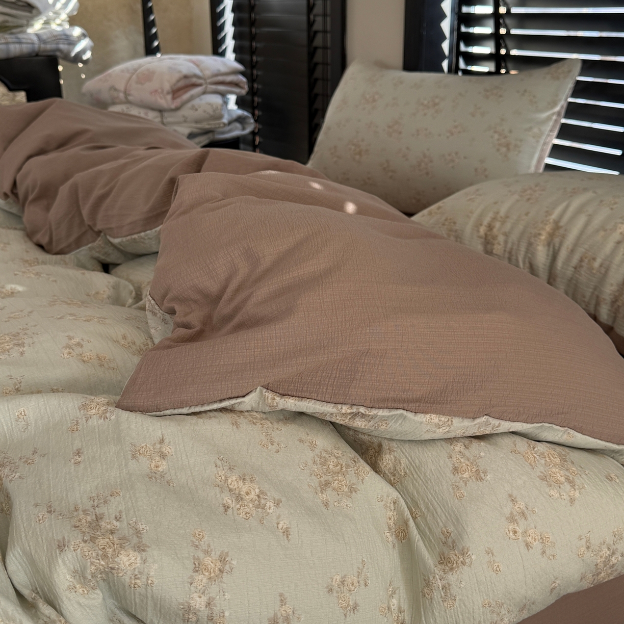 91家纺网 家纺一手货源 找家纺 美丽坊 2026新款韩系沐纱棉印花四件套 兰茵