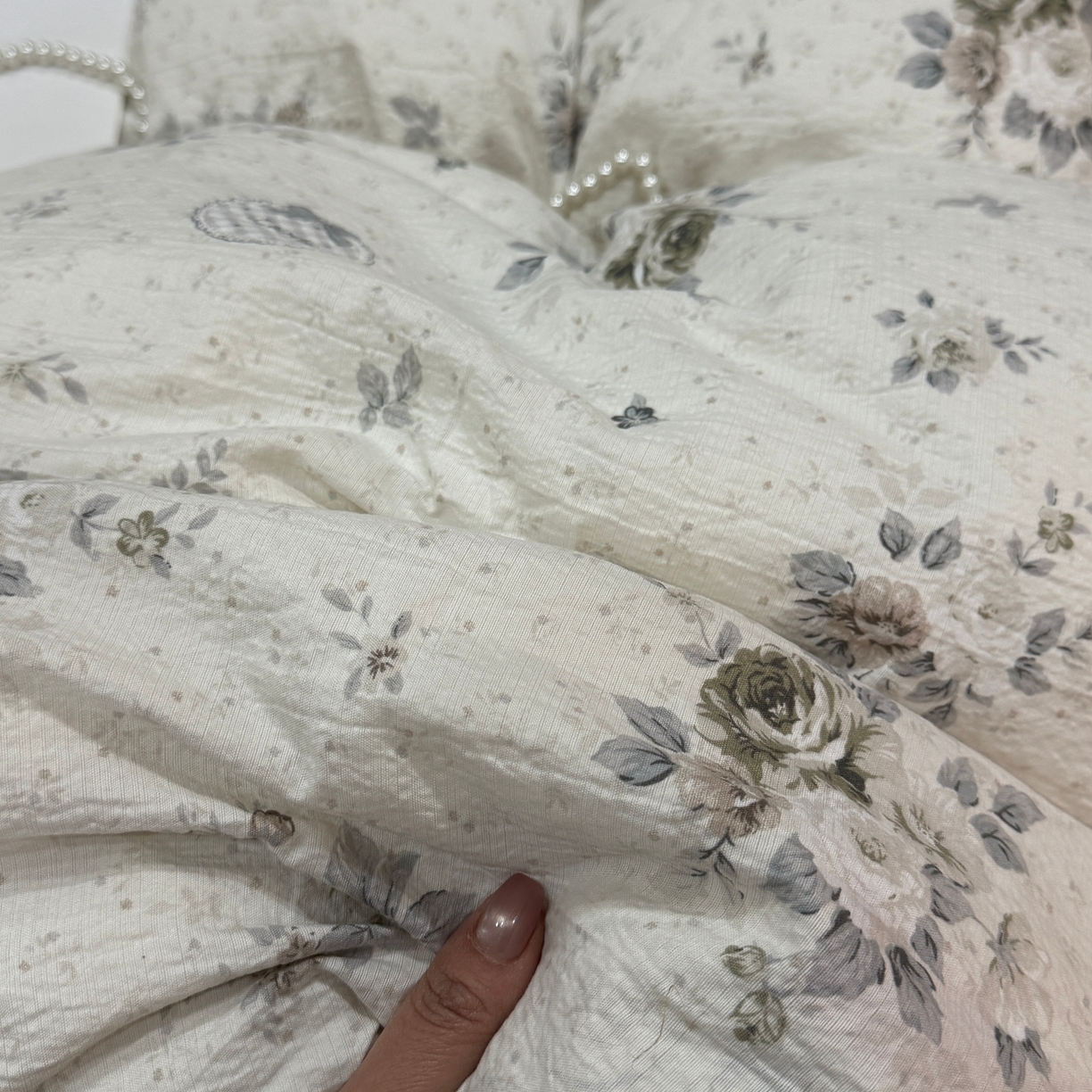 91家纺网 家纺一手货源 找家纺 美丽坊 2026新款韩系沐纱棉印花四件套 漫野