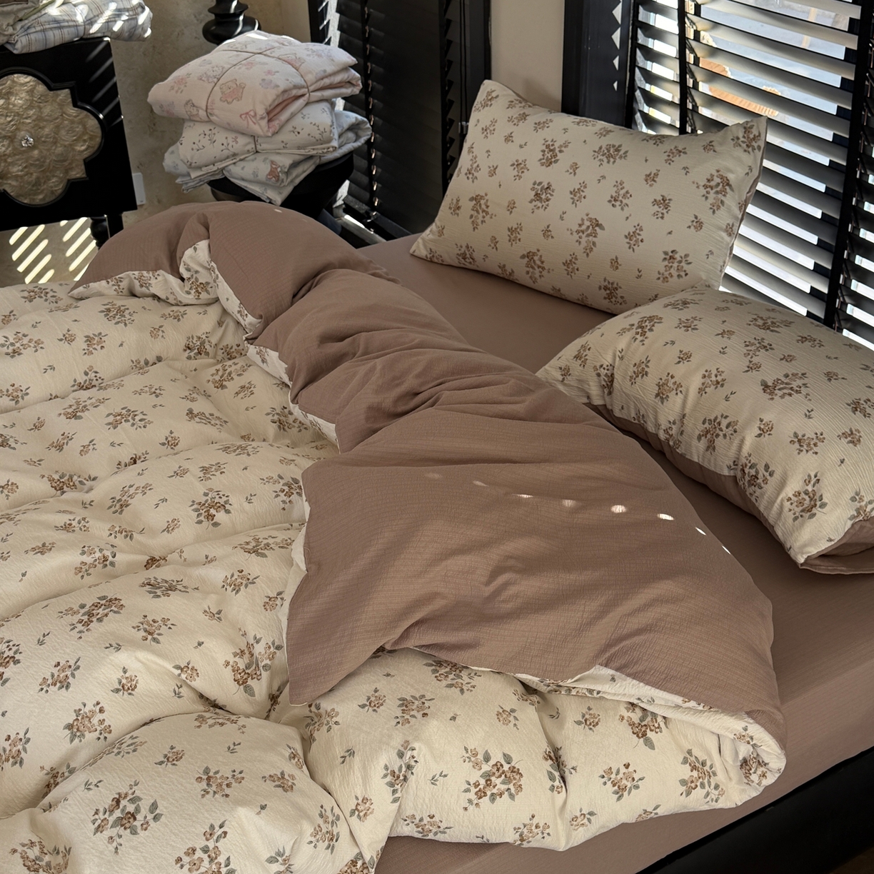 91家纺网 家纺一手货源 找家纺 美丽坊 2026新款韩系沐纱棉印花四件套 小月野