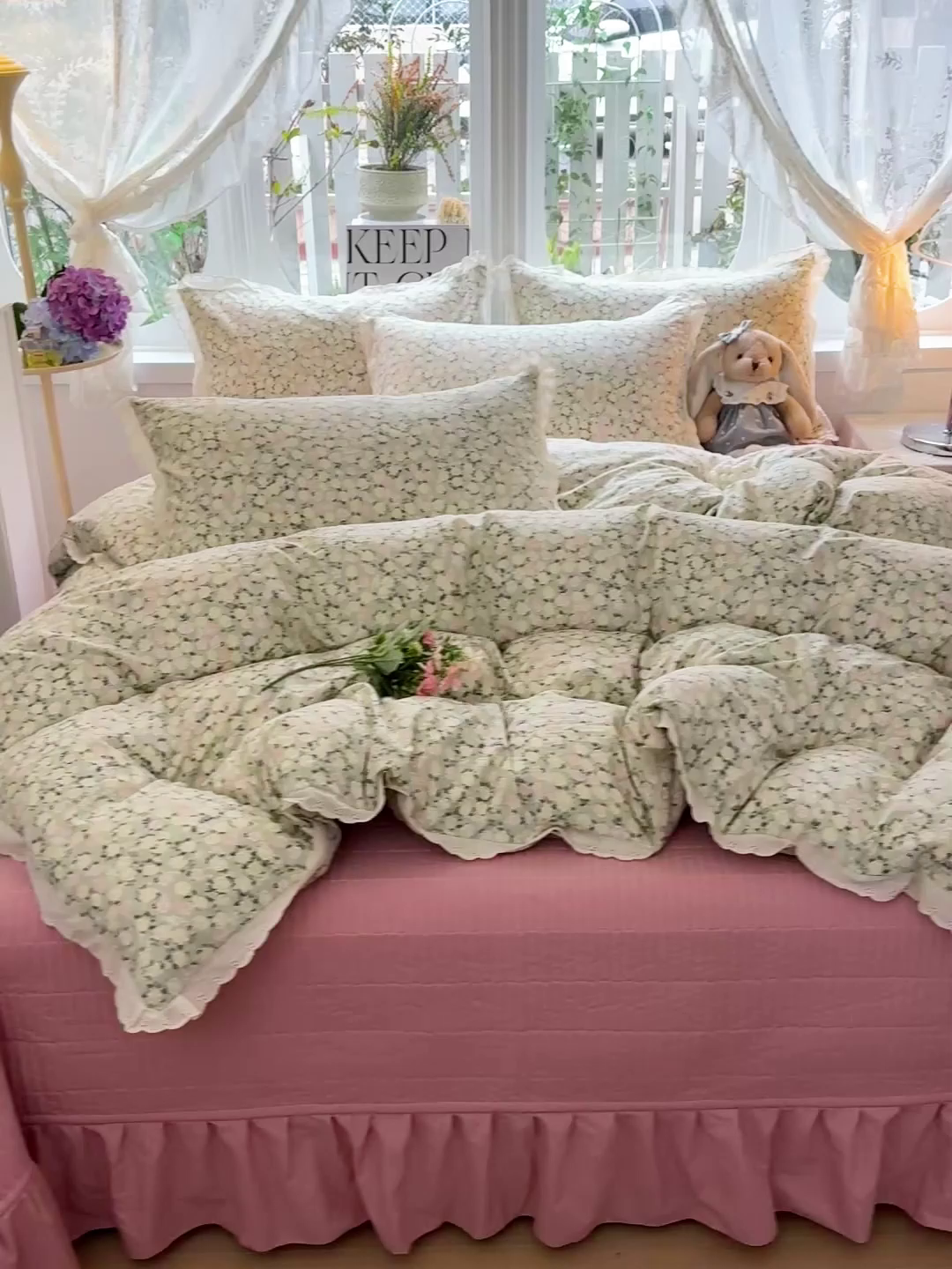 91家纺网 家纺一手货源 找家纺 梦莱斯 2026新款ins小清风水洗棉花边床盖四件套 粉樱花笺