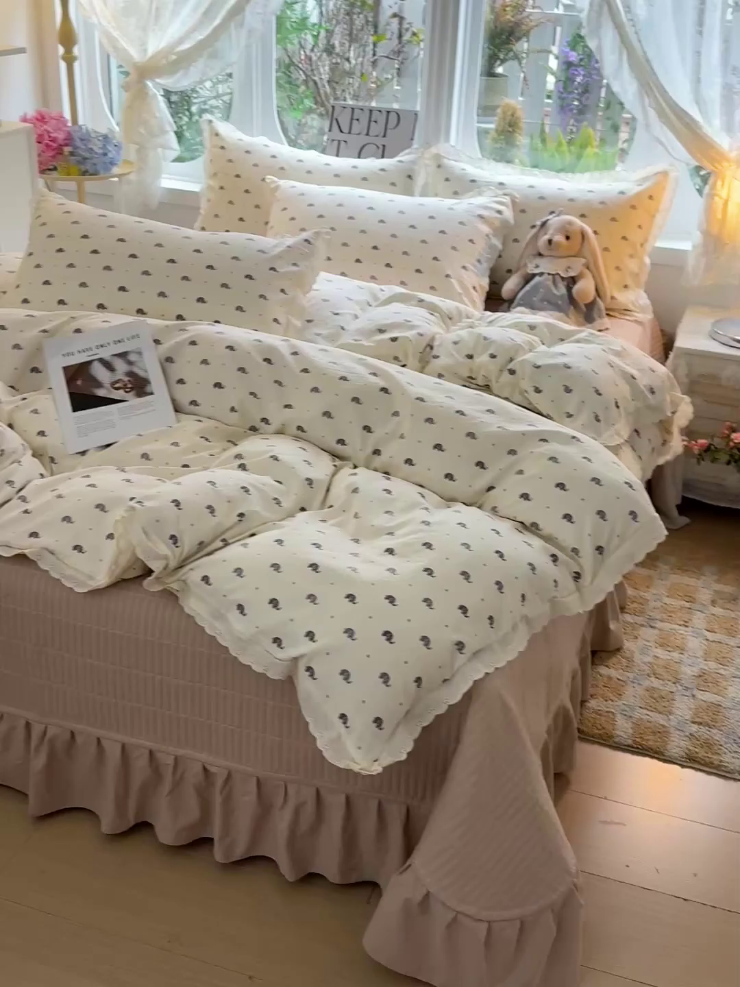91家纺网 家纺一手货源 找家纺 梦莱斯 2026新款ins小清风水洗棉花边床盖四件套 南语小象
