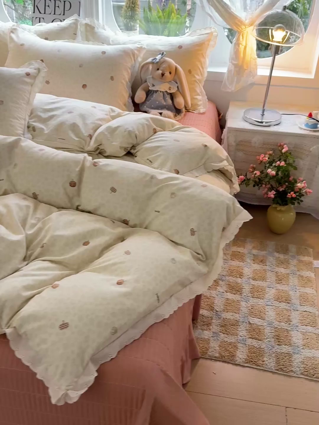 91家纺网 家纺一手货源 找家纺 梦莱斯 2026新款ins小清风水洗棉花边床盖四件套 小南庭