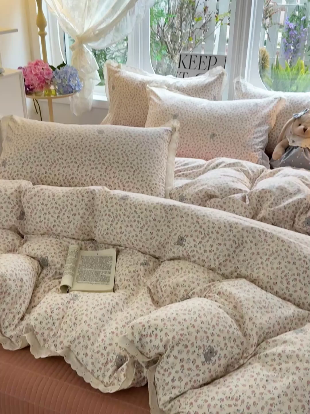 91家纺网 家纺一手货源 找家纺 梦莱斯 2026新款ins小清风水洗棉花边床盖四件套 小熊碎梦町