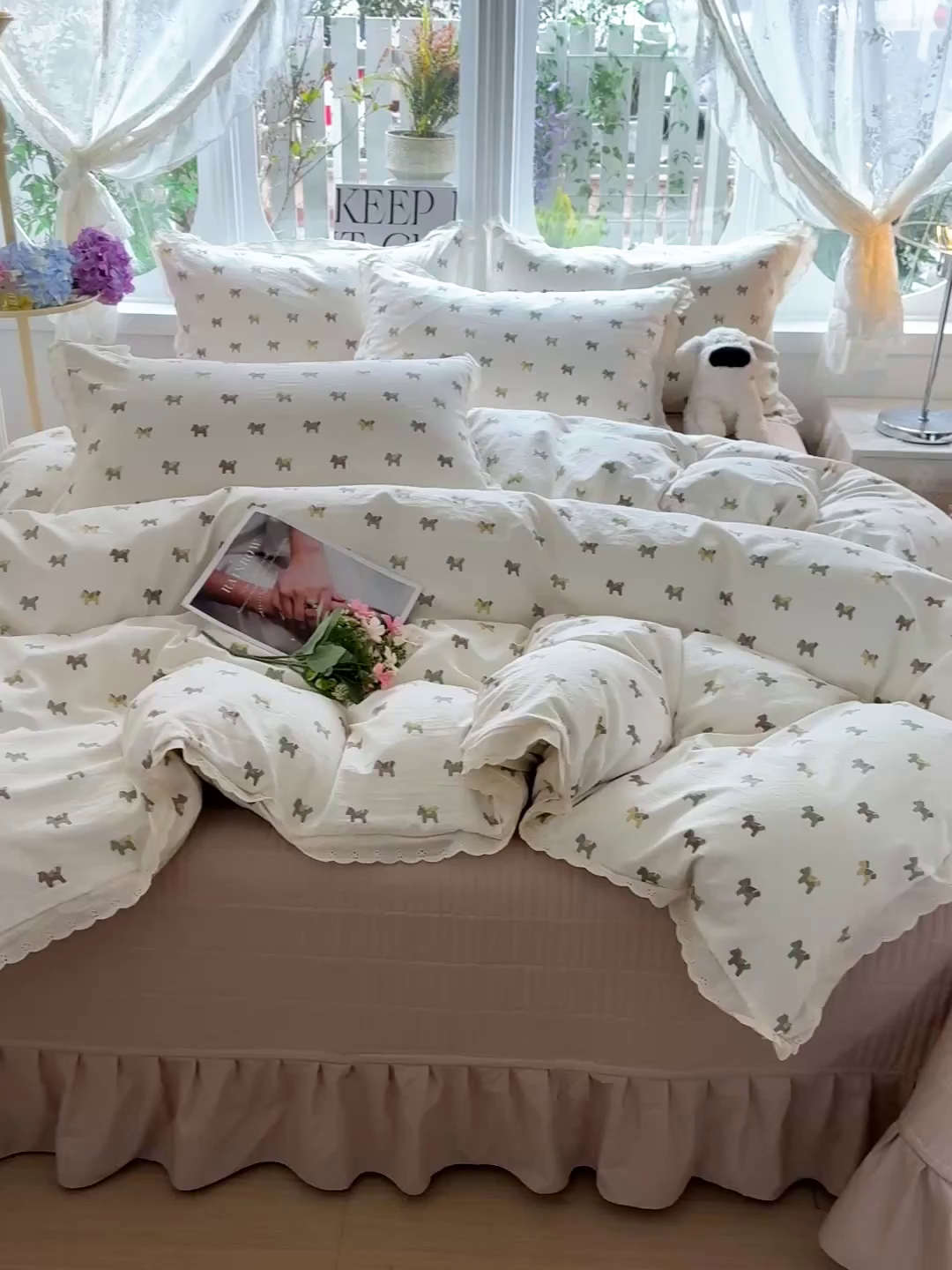 91家纺网 家纺一手货源 找家纺 梦莱斯 2026新款ins小清风水洗棉花边床盖四件套 旋转木马