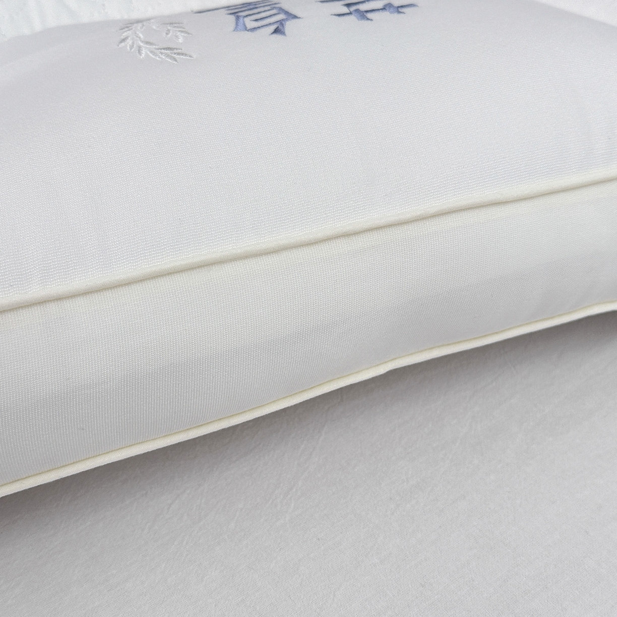 91家纺网 家纺一手货源 找家纺 红柳枕芯 2026新款亲肤舒适荞麦枕枕头枕芯 白色