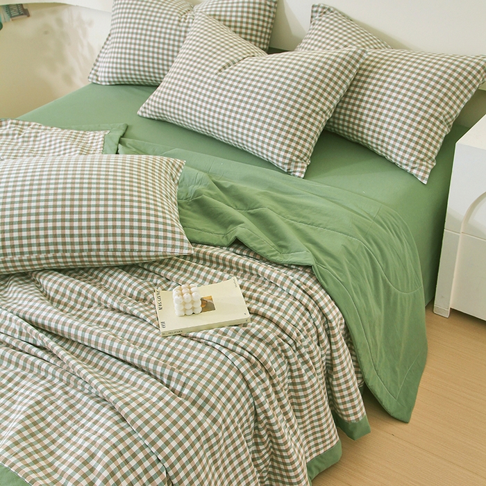 91家纺网 家纺一手货源 找家纺 春皖家纺 2026新款全棉色织宽边棉花夏被-云恋 云恋-绿小格