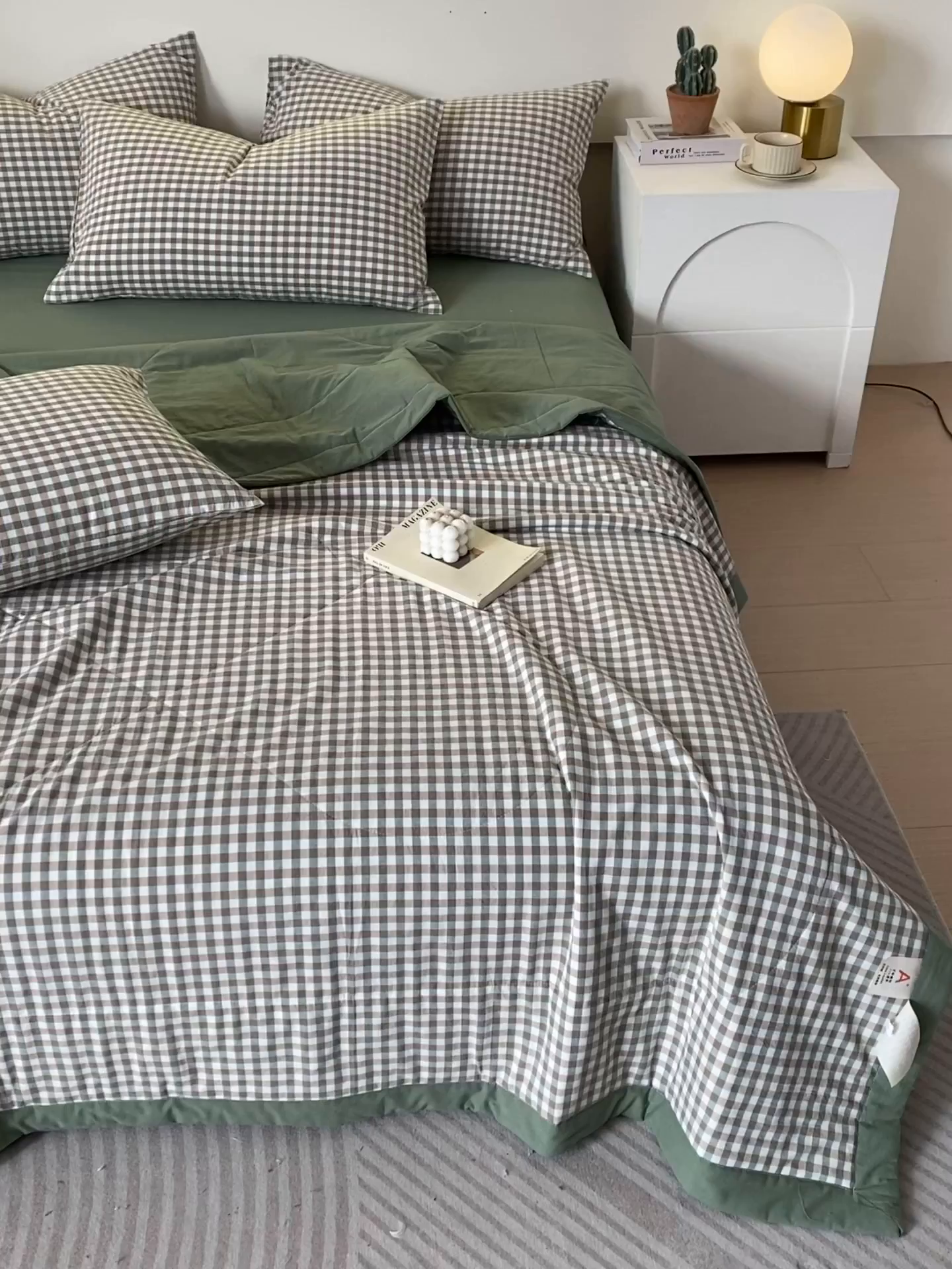 91家纺网 家纺一手货源 找家纺 春皖家纺 2026新款全棉色织宽边棉花夏被-云恋 云恋-绿小格