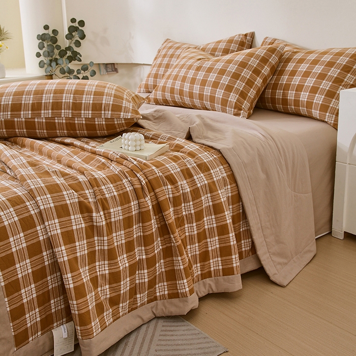 91家纺网 家纺一手货源 找家纺 春皖家纺 2026新款全棉色织宽边棉花夏被-云恋 云恋-黄调格