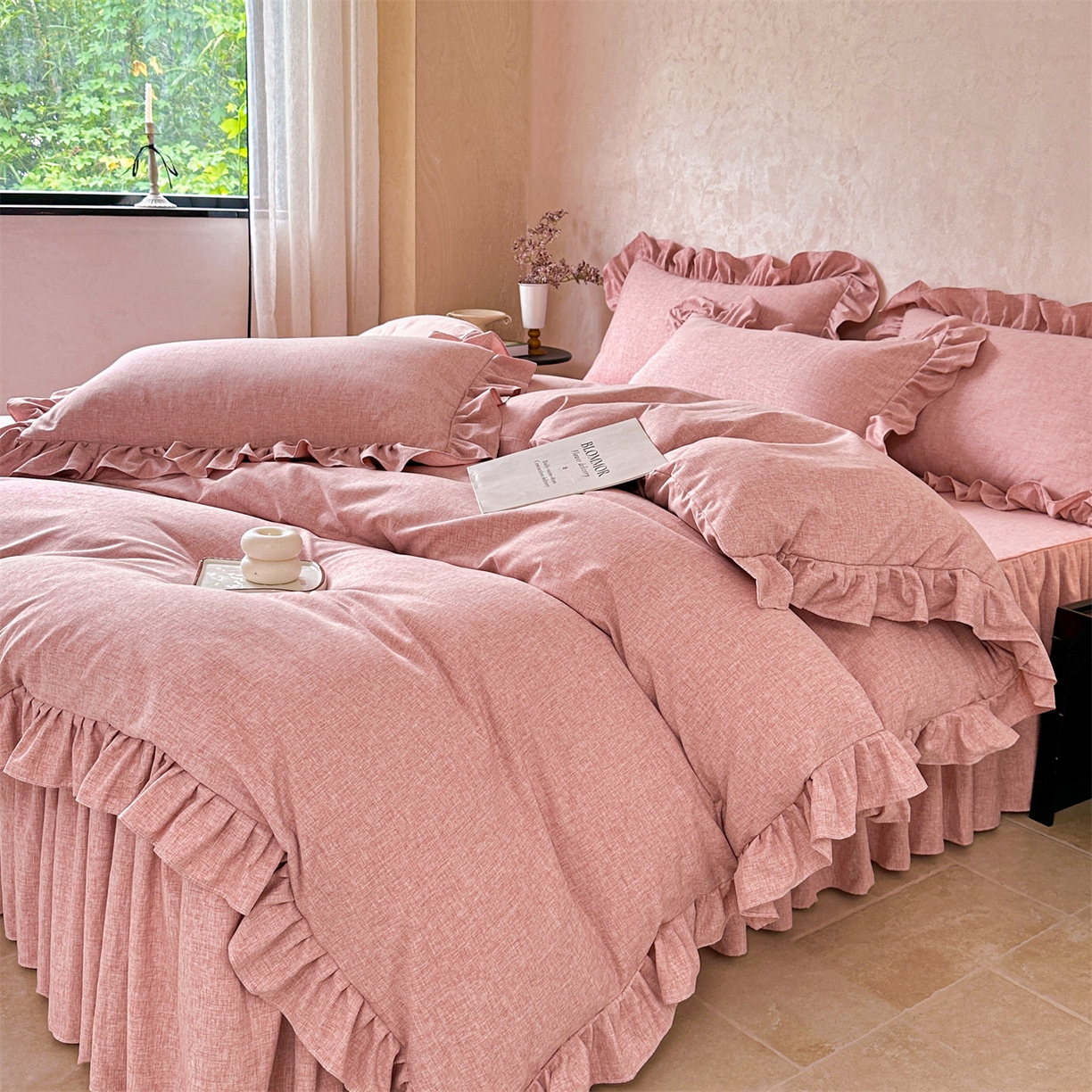 91家纺网 家纺一手货源 找家纺 忘忧草 2026新款纯色色织芙蓉棉床裙四件套-维密系列 维密-青春粉