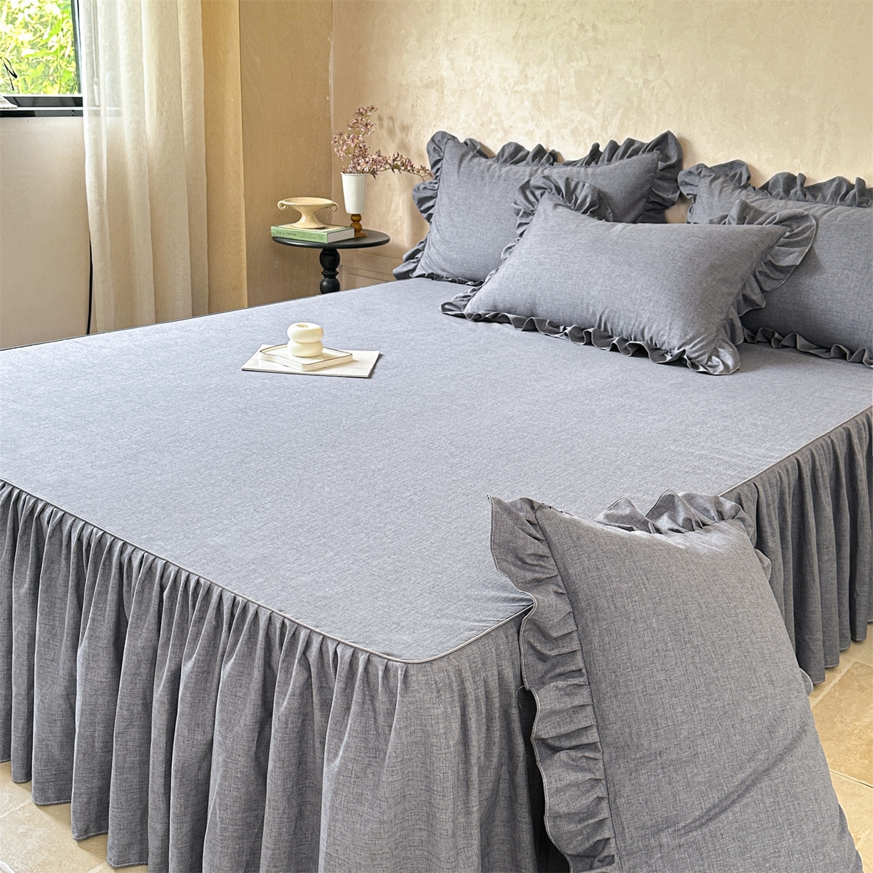 91家纺网 家纺一手货源 找家纺 忘忧草 2026新款纯色色织芙蓉棉床裙四件套-维密系列 维密-藏青蓝