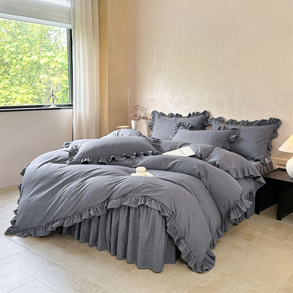 91家纺网 家纺一手货源 找家纺 忘忧草 2026新款纯色色织芙蓉棉床裙四件套-维密系列 维密-藏青蓝