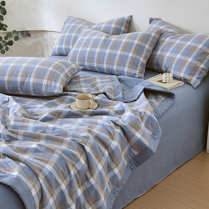 91家纺网 家纺一手货源 找家纺 春皖家纺 2026新款全棉色织宽边棉花夏被-云恋 云恋-简兮蓝