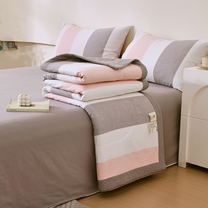 91家纺网 家纺一手货源 找家纺 春皖家纺 2026新款全棉色织宽边棉花夏被-云恋 云恋-莱卡