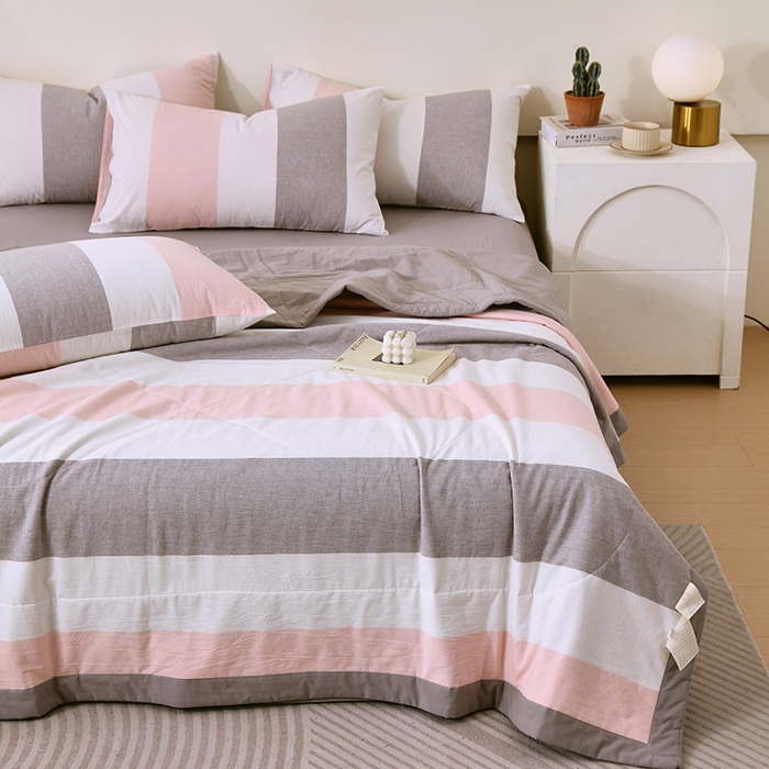 91家纺网 家纺一手货源 找家纺 春皖家纺 2026新款全棉色织宽边棉花夏被-云恋 云恋-莱卡