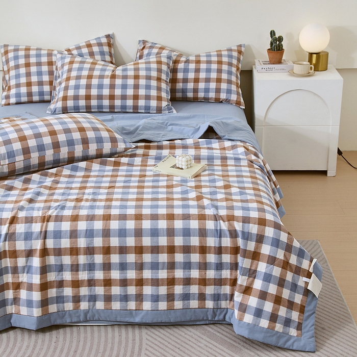 91家纺网 家纺一手货源 找家纺 春皖家纺 2026新款全棉色织宽边棉花夏被-云恋 云恋-七彩格