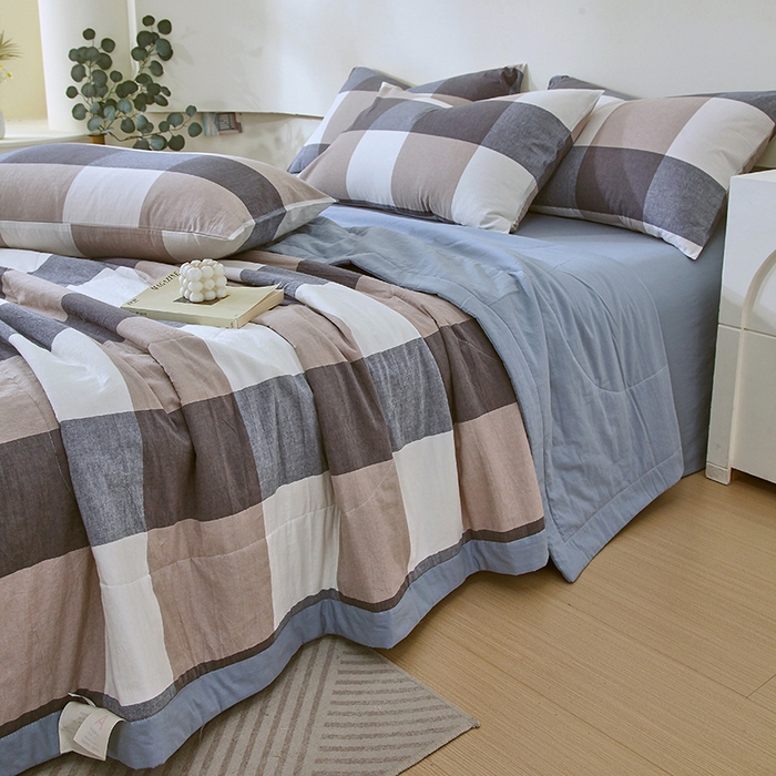 91家纺网 家纺一手货源 找家纺 春皖家纺 2026新款全棉色织宽边棉花夏被-云恋 云恋-浅咖蓝