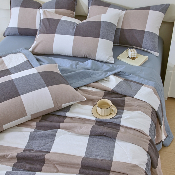 91家纺网 家纺一手货源 找家纺 春皖家纺 2026新款全棉色织宽边棉花夏被-云恋 云恋-浅咖蓝