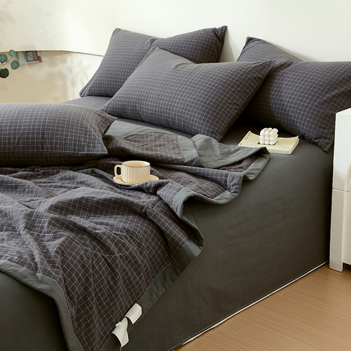 91家纺网 家纺一手货源 找家纺 春皖家纺 2026新款全棉色织宽边棉花夏被-云恋 云恋-小灰格