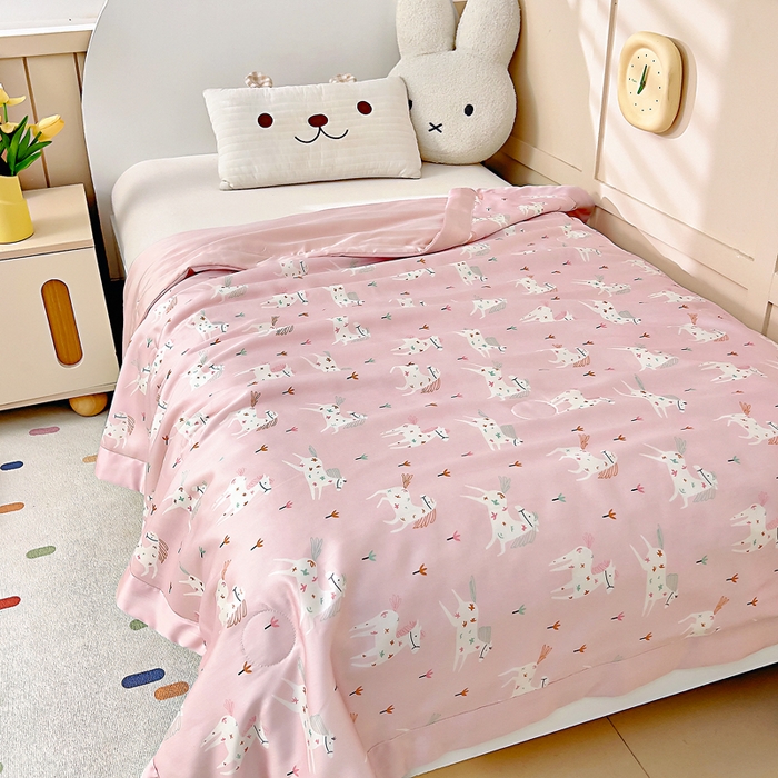 91家纺网 家纺一手货源 找家纺 御棉坊 2026春夏A类天丝活性印染儿童大豆夏被宝宝夏凉被幼儿园午睡空调被薄被子 花海小马