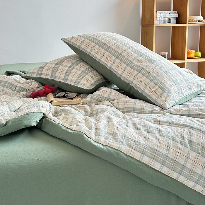 91家纺网 家纺一手货源 找家纺 春皖家纺 2026新款全棉色织羽丝绒夏被-风格1 翠竹-果条