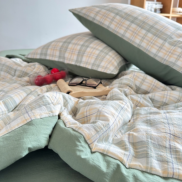 91家纺网 家纺一手货源 找家纺 春皖家纺 2026新款全棉色织羽丝绒夏被-风格1 翠竹-果条