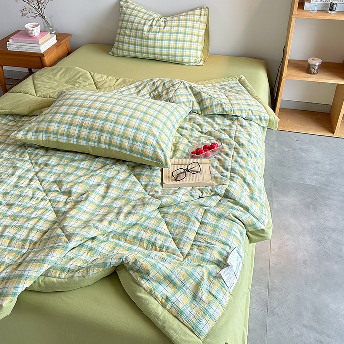 91家纺网 家纺一手货源 找家纺 春皖家纺 2026新款全棉色织羽丝绒夏被-风格1 栗木-芒格