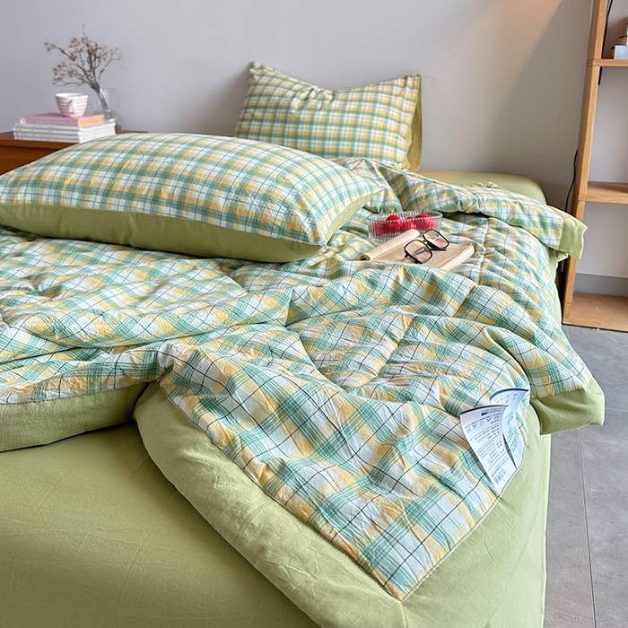 91家纺网 家纺一手货源 找家纺 春皖家纺 2026新款全棉色织羽丝绒夏被-风格1 栗木-芒格