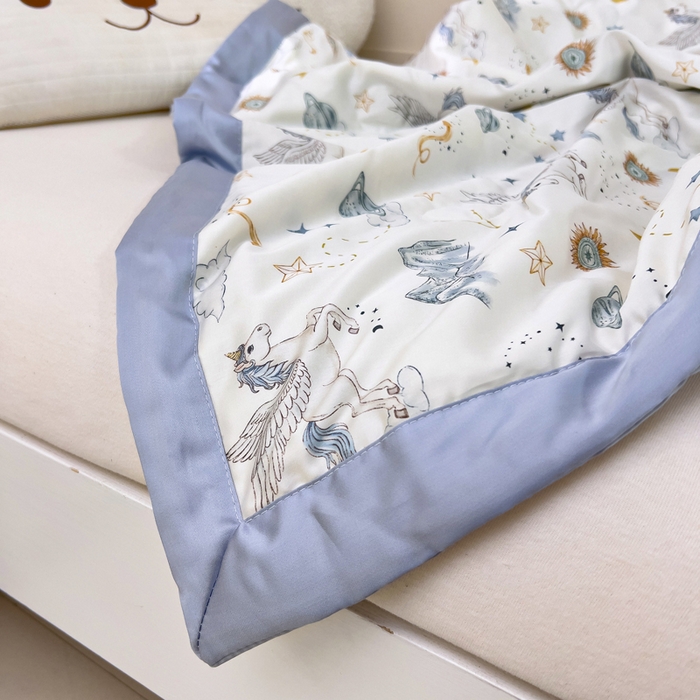 91家纺网 家纺一手货源 找家纺 御棉坊 2026春夏A类天丝活性印染儿童大豆夏被宝宝夏凉被幼儿园午睡空调被薄被子 神域飞马