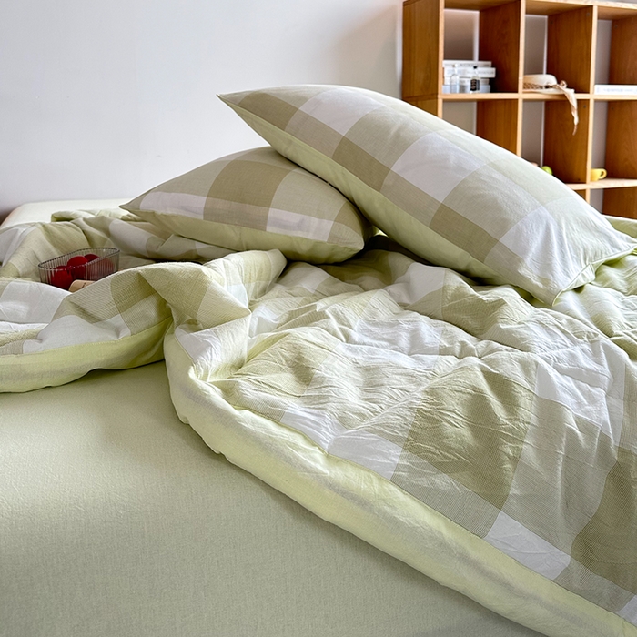 91家纺网 家纺一手货源 找家纺 春皖家纺 2026新款全棉色织羽丝绒夏被-风格1 素雅-芳绿