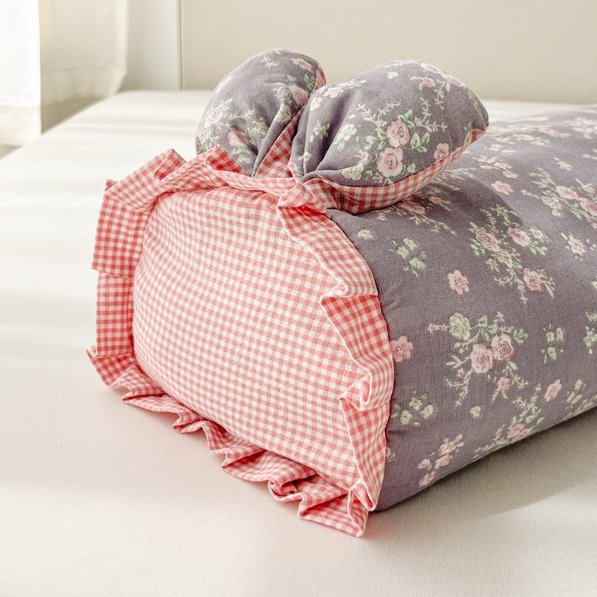 91家纺网 家纺一手货源 找家纺 小桃姐家纺 直播爆款全棉双层纱卡通荞麦枕芯枕头儿童学生成人护颈枕兔兔荞麦枕 复古小花