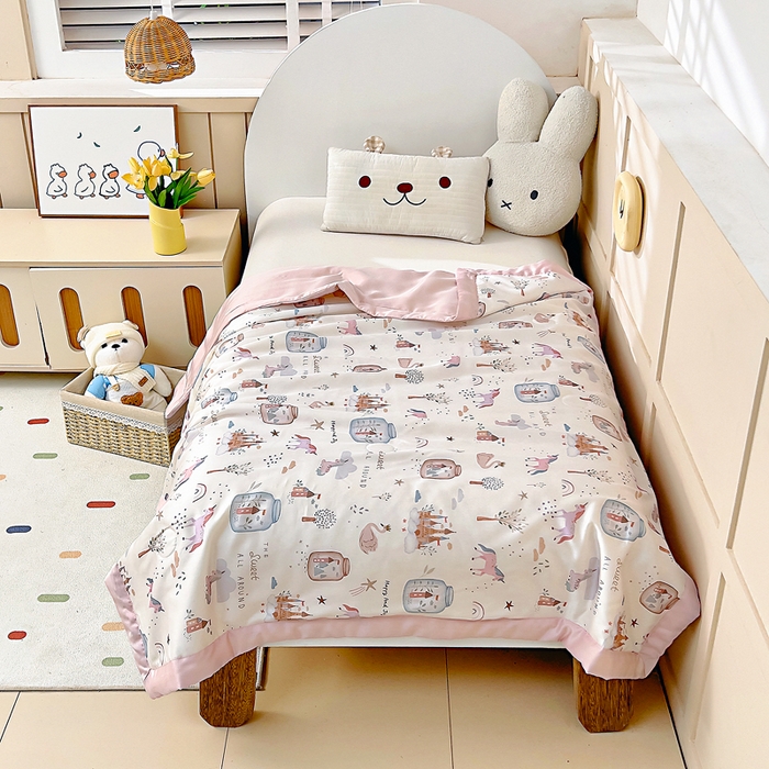 91家纺网 家纺一手货源 找家纺 御棉坊 2026春夏A类天丝活性印染儿童大豆夏被宝宝夏凉被幼儿园午睡空调被薄被子 元气粉世界