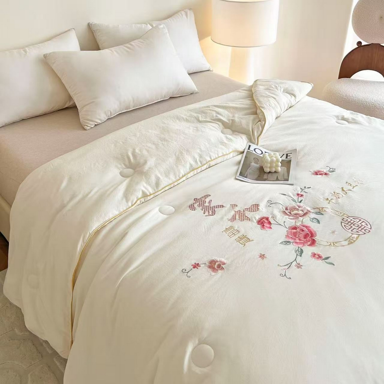 91家纺网 家纺一手货源 找家纺 （总）粉黛 2026新款刺绣原棉大豆被200*230cm