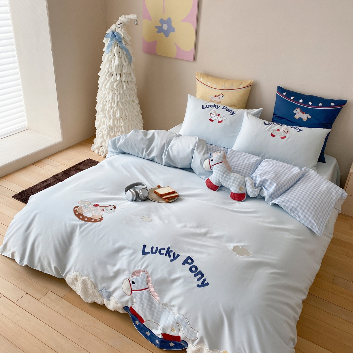 91家纺网 家纺一手货源 找家纺 （总）星野 2026春夏新品100双股澳棉刺绣贴布绣四件套--旋转木马