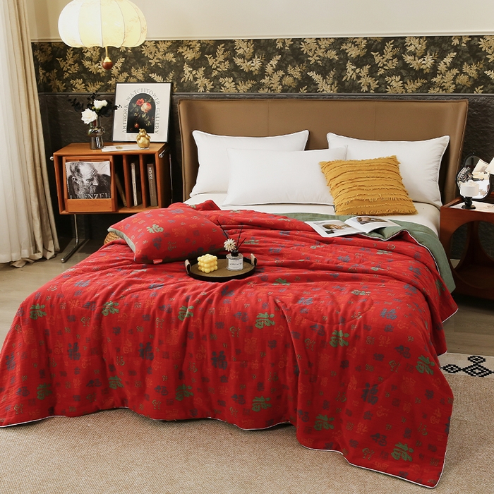 91家纺网 家纺一手货源 找家纺 春皖家纺 2026新款全棉双层纱夏被系列-百福 夏被红百福