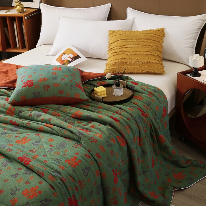 91家纺网 家纺一手货源 找家纺 春皖家纺 2026新款全棉双层纱夏被系列-百福 夏被绿百福