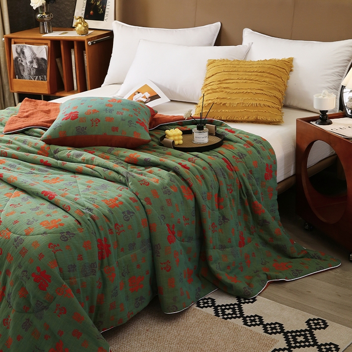 91家纺网 家纺一手货源 找家纺 春皖家纺 2026新款全棉双层纱夏被系列-百福 夏被绿百福