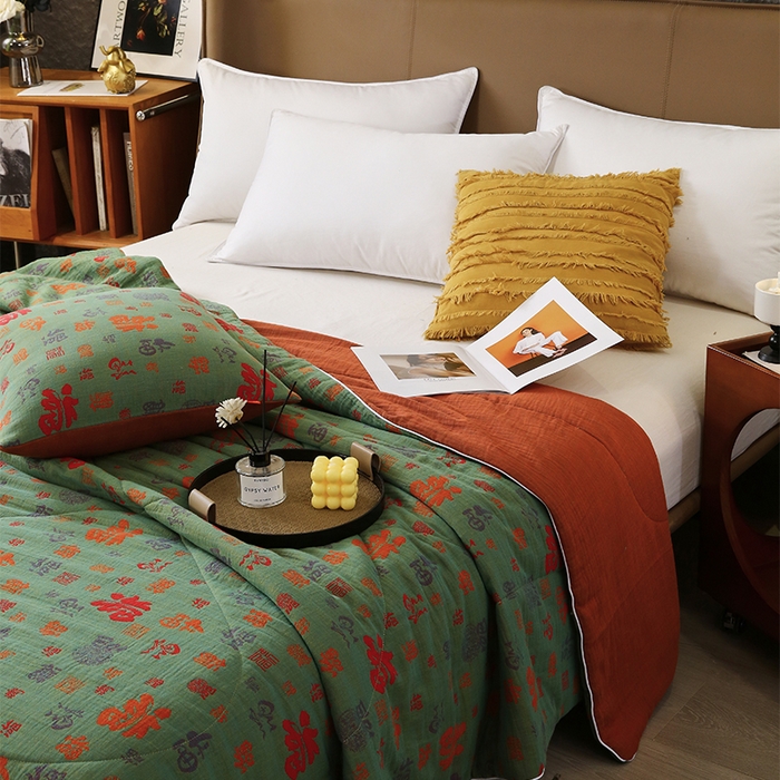 91家纺网 家纺一手货源 找家纺 春皖家纺 2026新款全棉双层纱夏被系列-百福 夏被绿百福