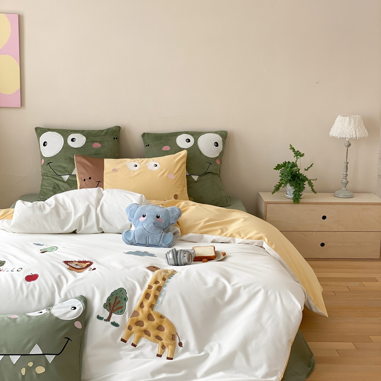 91家纺网 家纺一手货源 找家纺 （总）星野 2026春夏新品100双股澳棉刺绣贴布绣四件套--森林探索