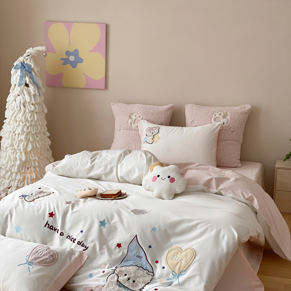 91家纺网 家纺一手货源 找家纺 （总）星野 2026春夏新品100双股澳棉刺绣贴布绣四件套--喵满分