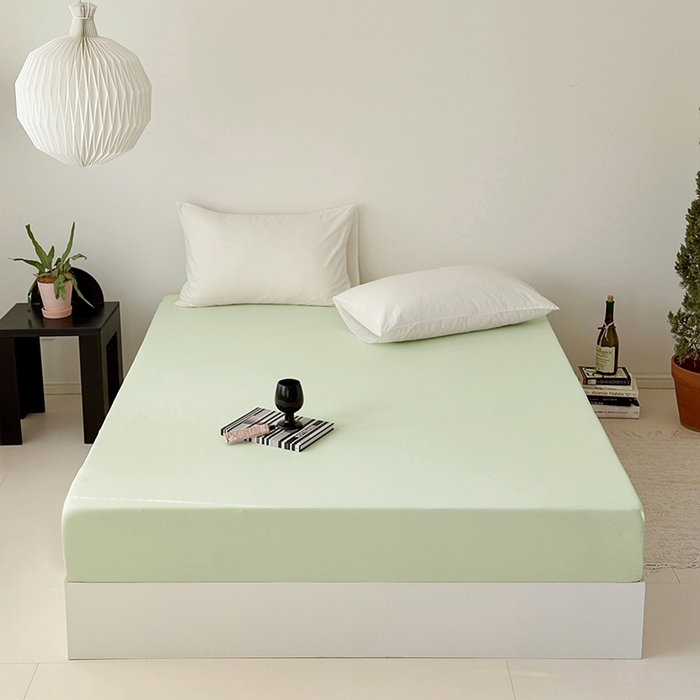 91家纺网 家纺一手货源 找家纺 法芙娜家纺 2026新款纯色165克双面锦氨凉感冰皮床笠 绿色