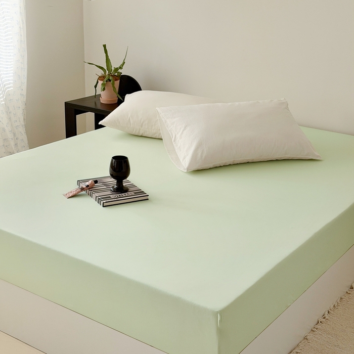 91家纺网 家纺一手货源 找家纺 法芙娜家纺 2026新款纯色165克双面锦氨凉感冰皮床笠 绿色