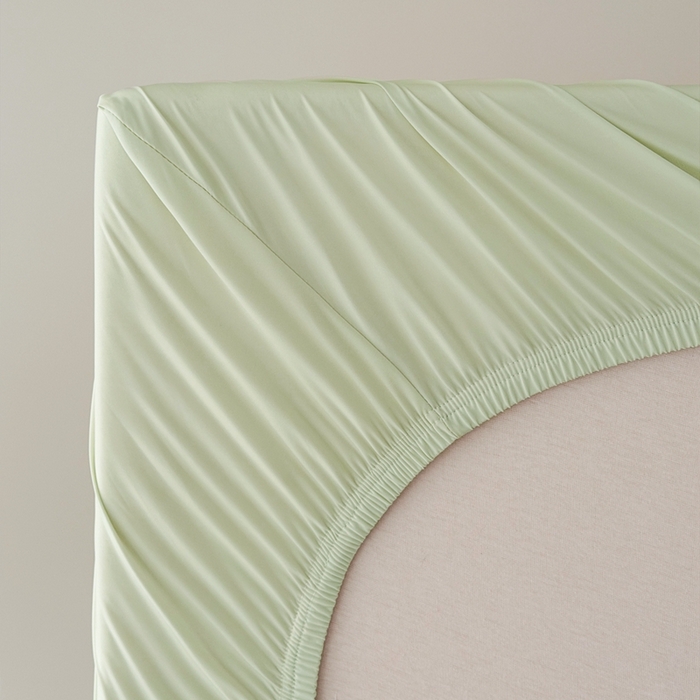 91家纺网 家纺一手货源 找家纺 法芙娜家纺 2026新款纯色165克双面锦氨凉感冰皮床笠 绿色