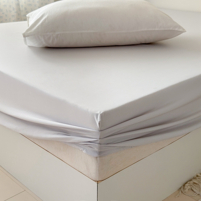 91家纺网 家纺一手货源 找家纺 法芙娜家纺 2026新款纯色165克双面锦氨凉感冰皮床笠 灰色