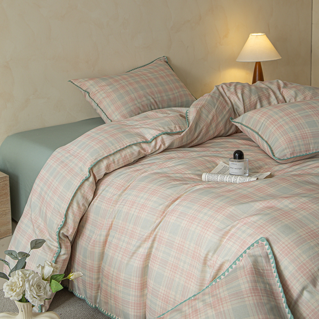 91家纺网 家纺一手货源 找家纺 桃子家居 2026新款A类纯棉棉麻三角针工艺贝壳边简约水洗棉麻四件套系列 棉麻-三角针马卡龙格