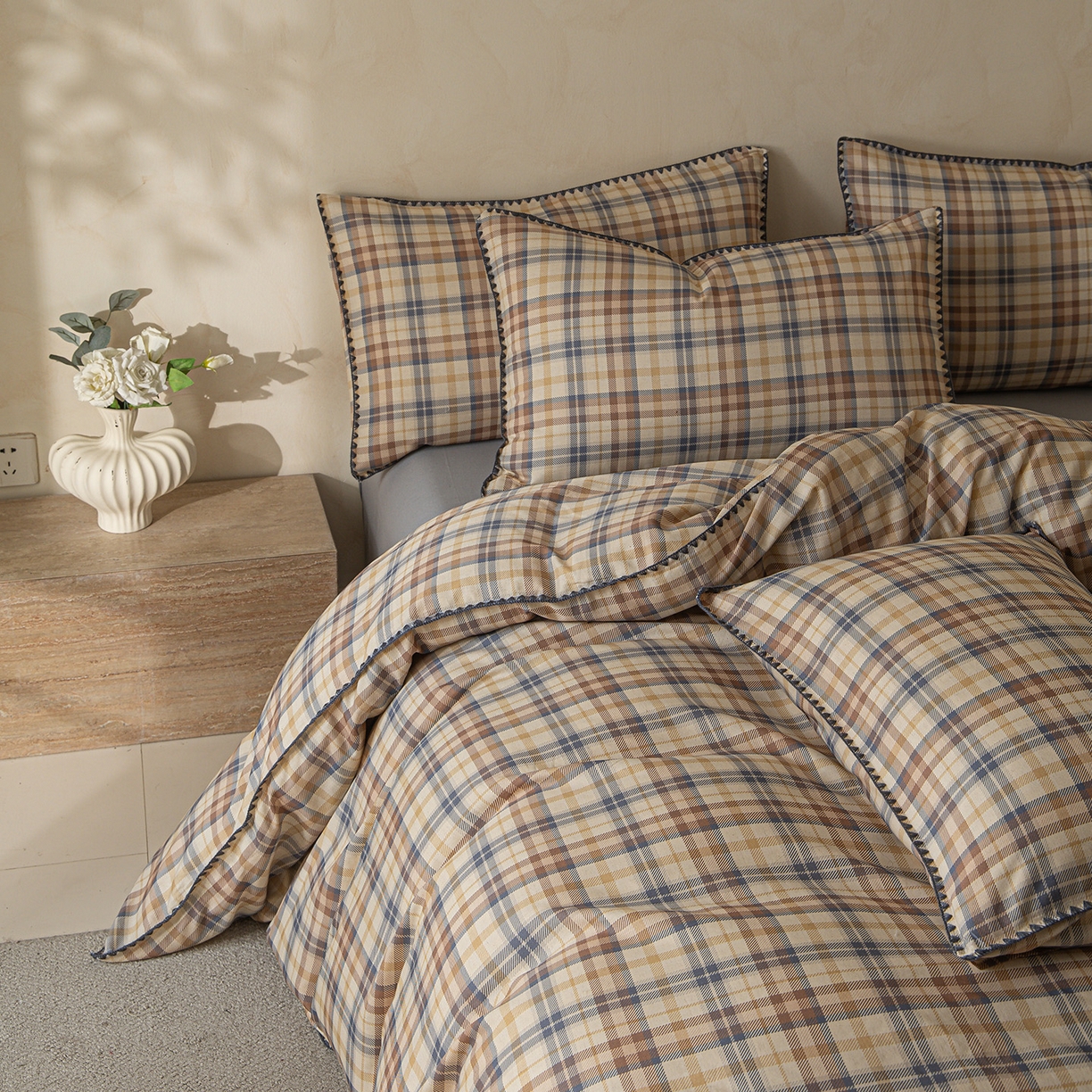 91家纺网 家纺一手货源 找家纺 桃子家居 2026新款A类纯棉棉麻三角针工艺贝壳边简约水洗棉麻四件套系列 棉麻-三角针雾蓝格