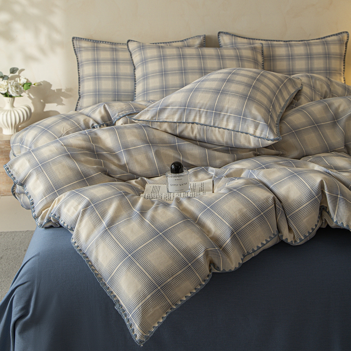 91家纺网 家纺一手货源 找家纺 桃子家居 2026新款A类纯棉棉麻三角针工艺贝壳边简约水洗棉麻四件套系列 棉麻-三角针英伦浅格